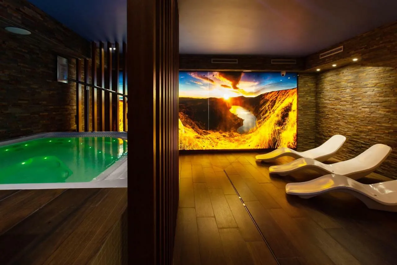 Pensjonat Sniezka Spa Karpacz Couette-café